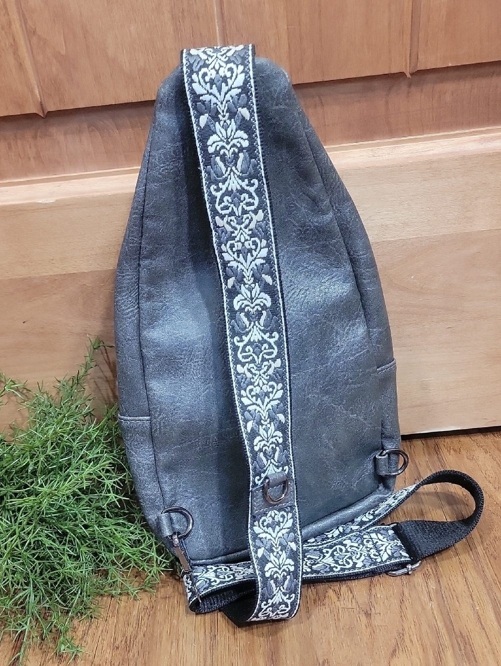 Sam & Hadley Convertible Crossbody Sling Bag - Picture 6 of 15